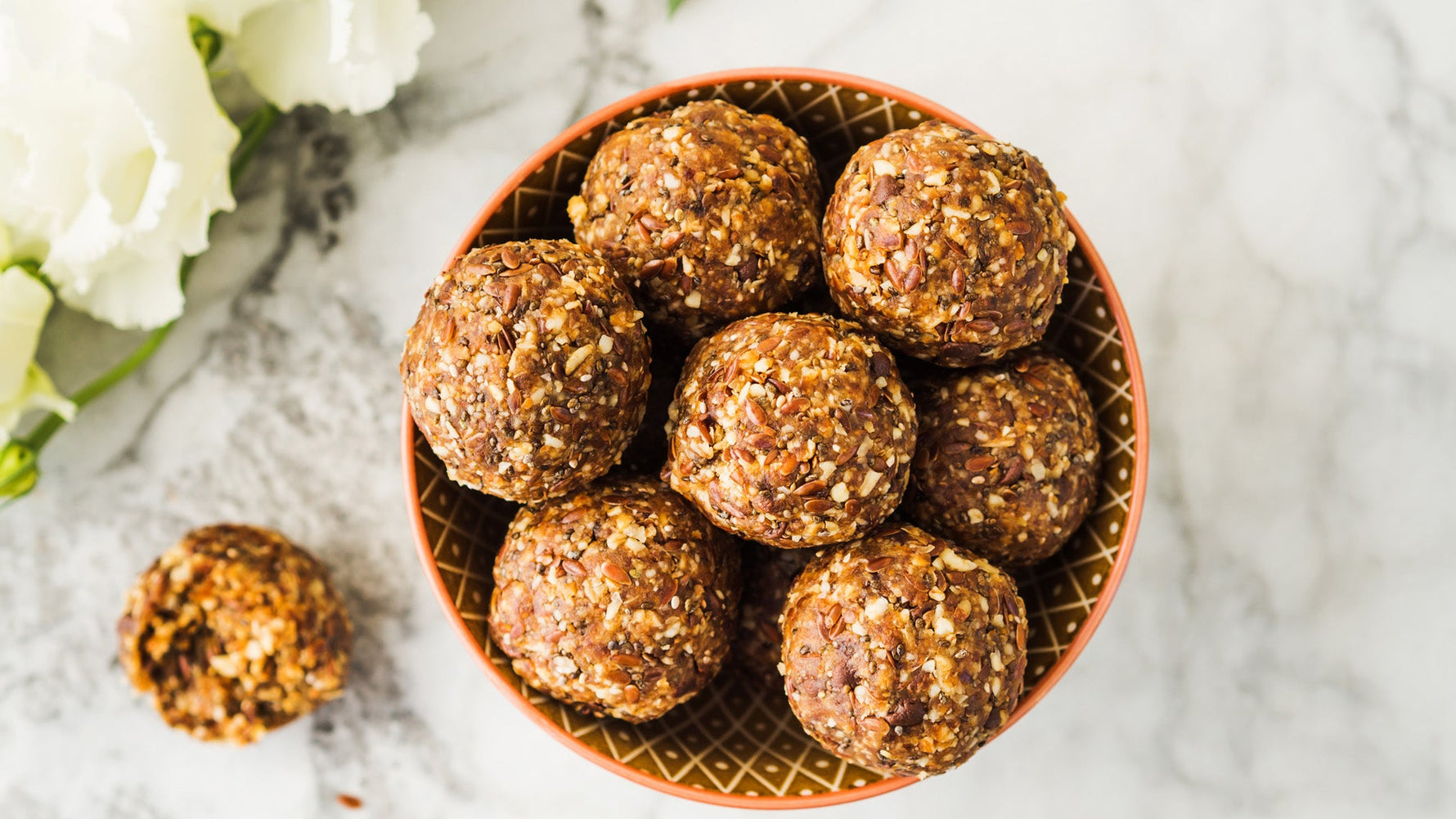Vanilla + Pumpkin Spice Energy Balls